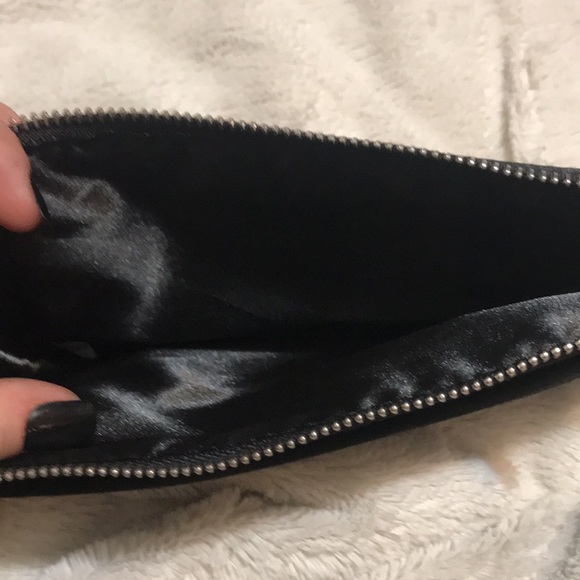 NWT black sequence Victorias Secret clutch bag - Picture 4 of 6